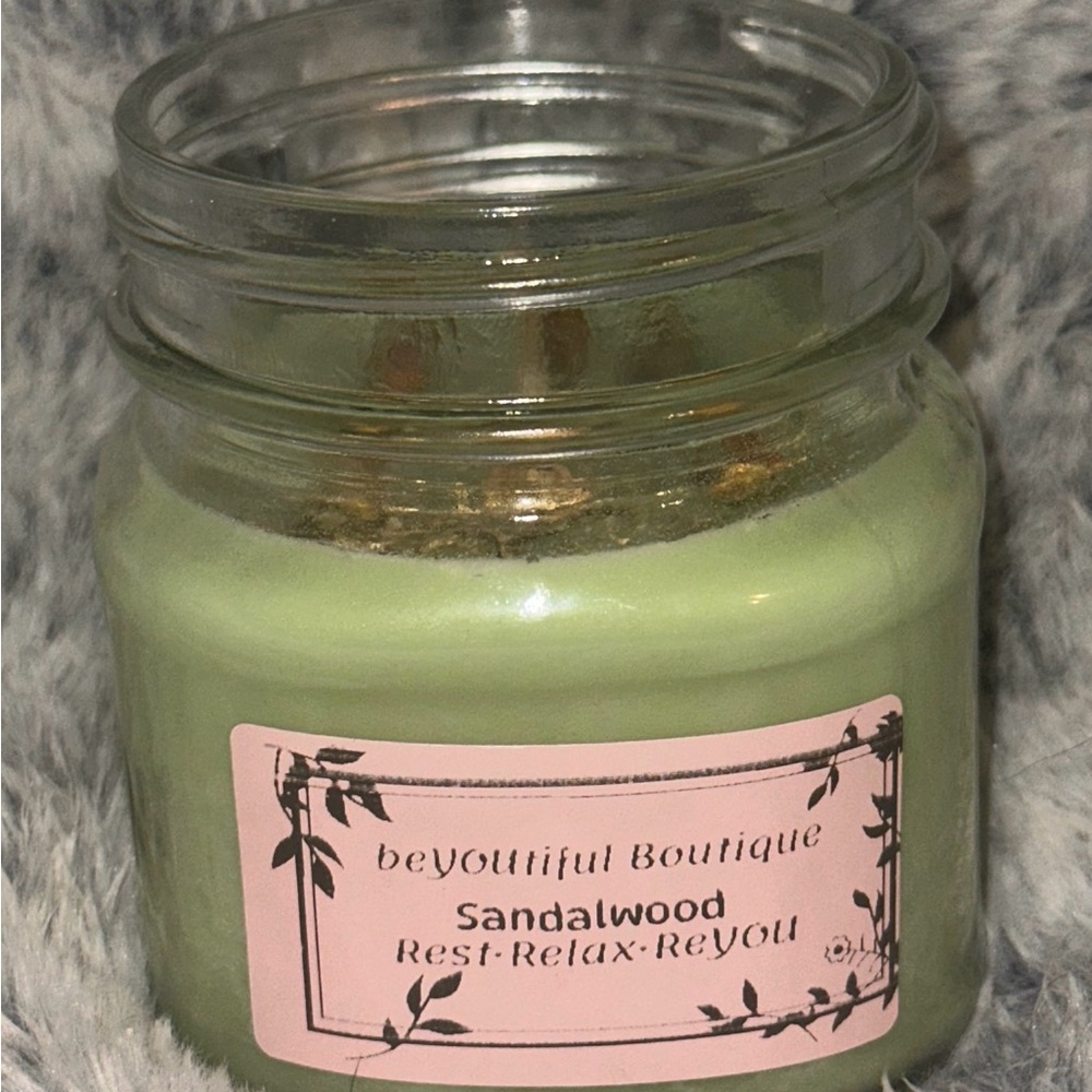 Sandalwood 8oz candle